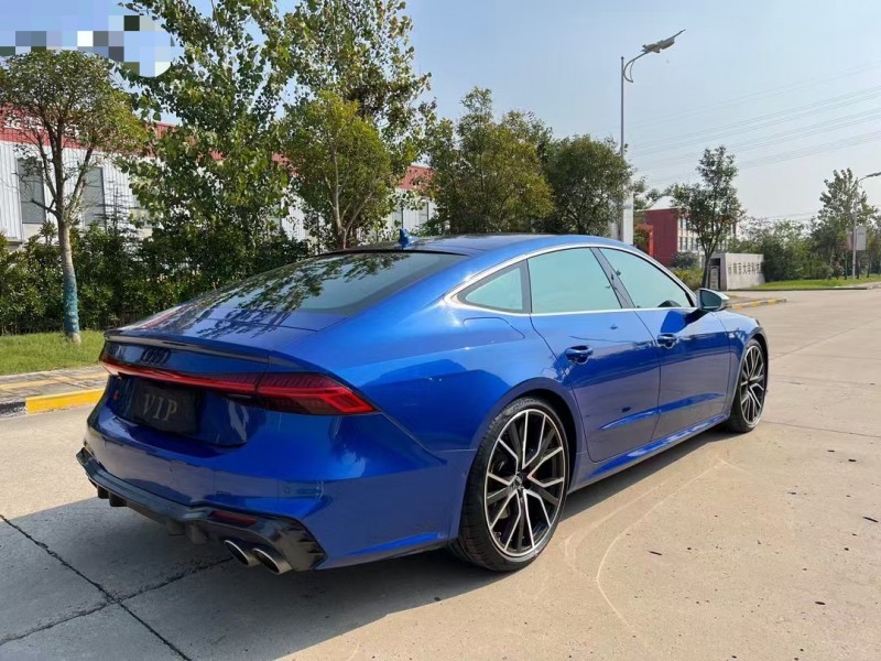 盐城19年奥迪A7L8