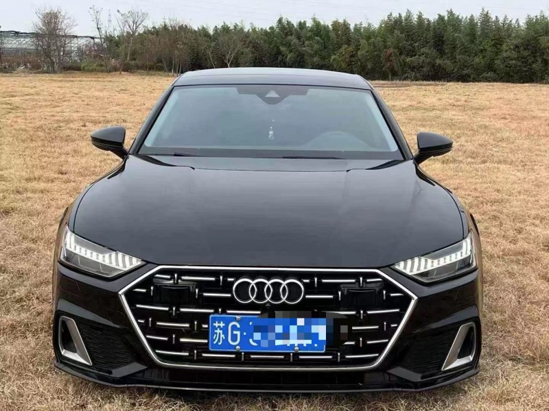 青岛24年奥迪A7L1