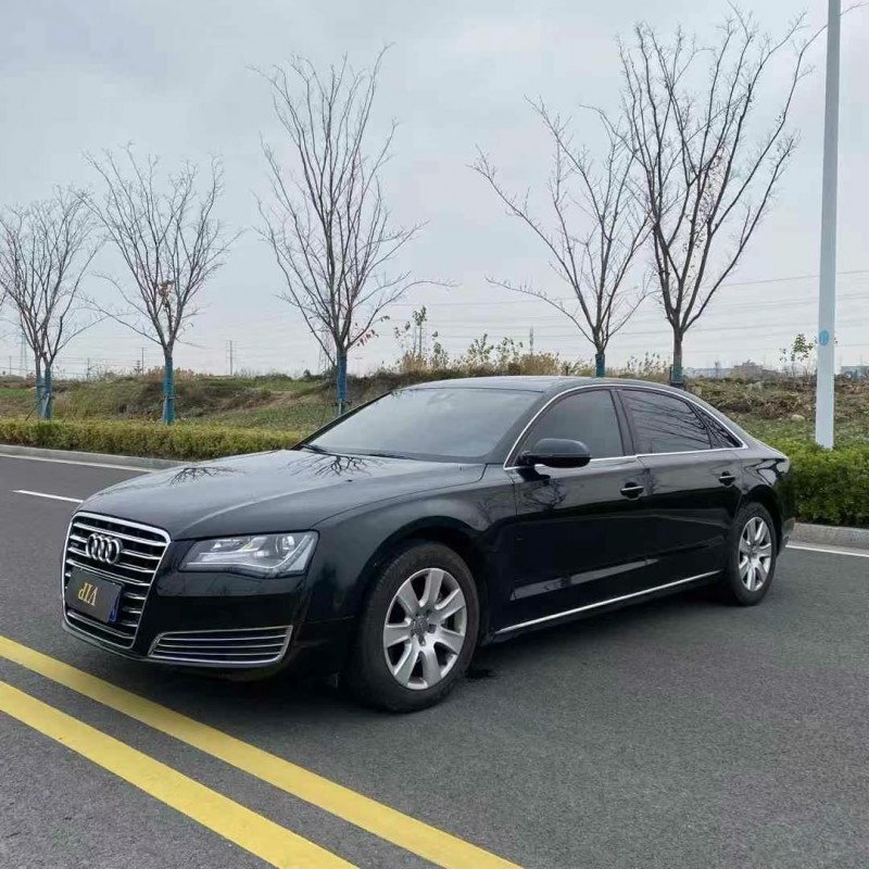 徐州13年奥迪A8L3