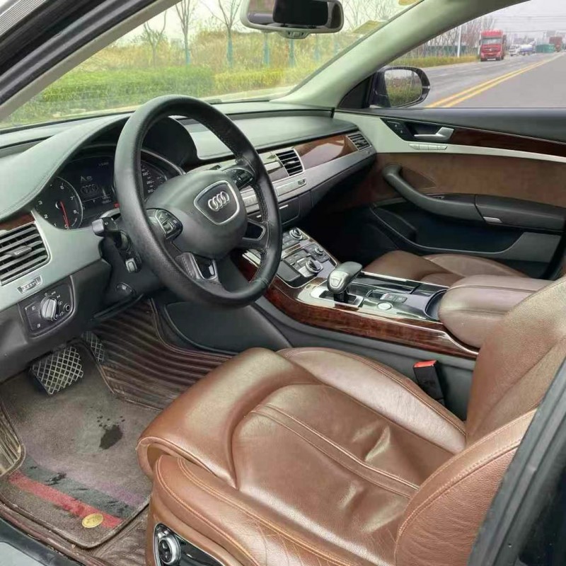 徐州13年奥迪A8L5