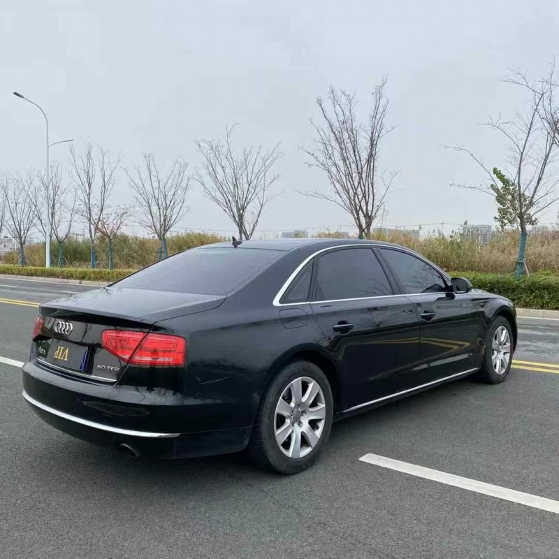 徐州13年奥迪A8L6