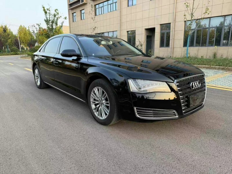 徐州14年奥迪A8L3