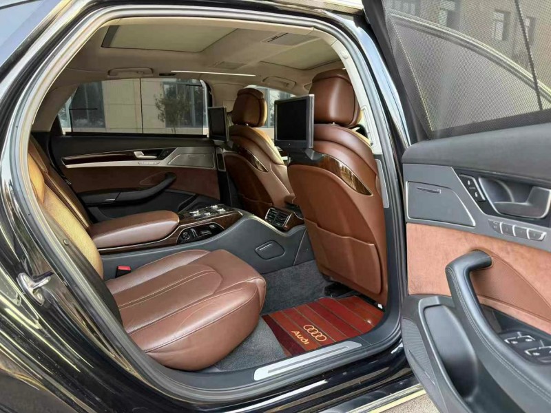 徐州14年奥迪A8L4