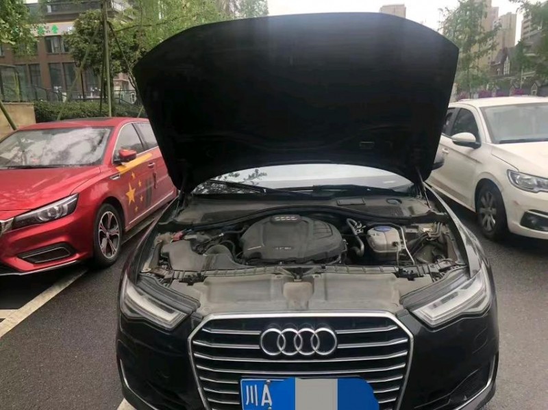 成都18年奧迪A6L1