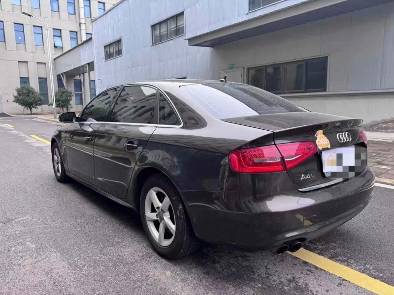 徐州14年奥迪A4L7