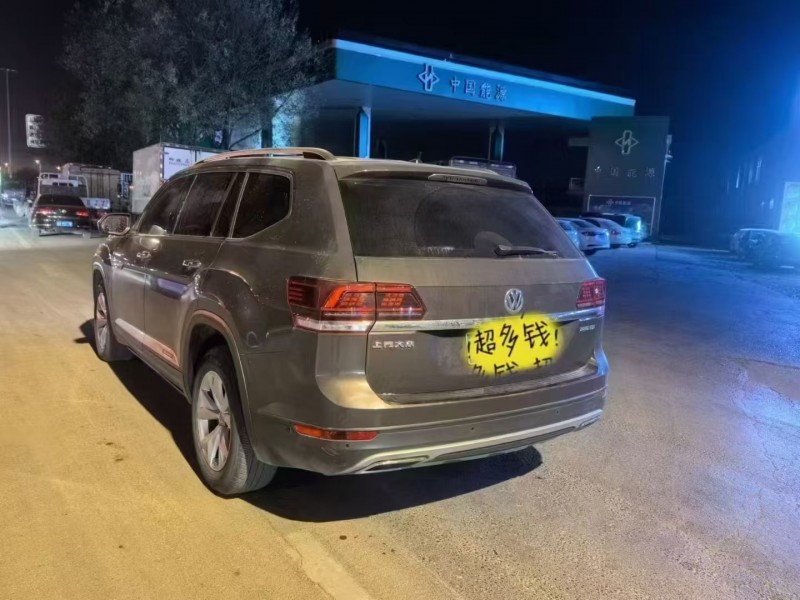 保定17年大众途昂3