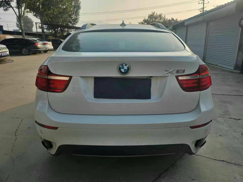 保定13年宝马X69