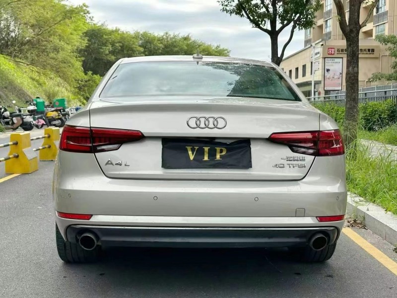 广州17年奥迪A4L9