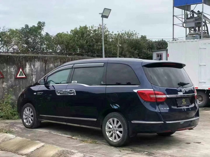 东莞17年别克GL89