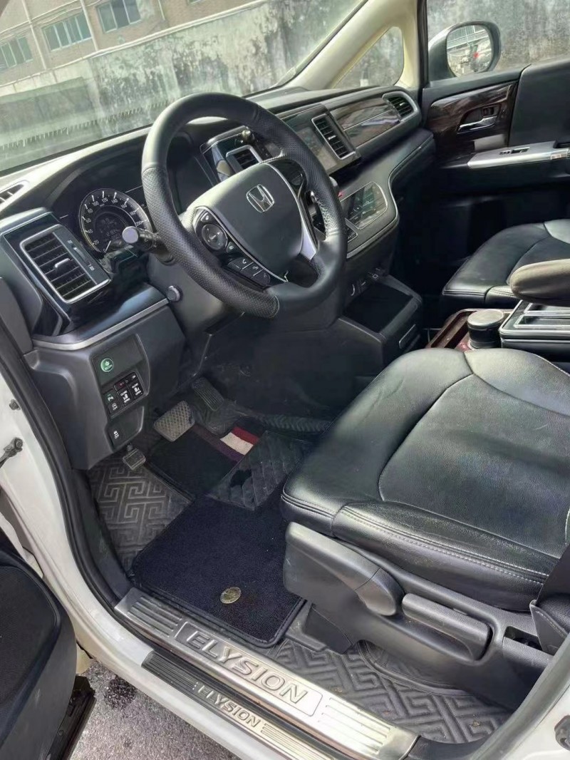 东莞17年本田艾力绅7