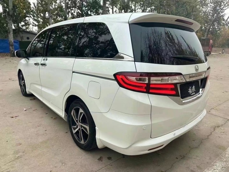 济宁14年本田奥德赛8