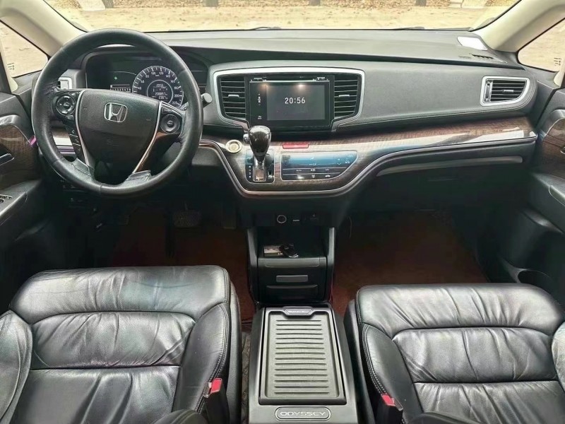 济宁14年本田奥德赛9