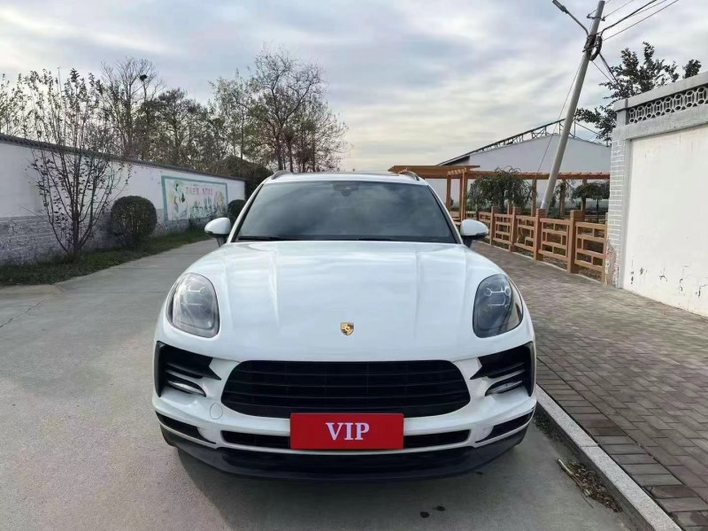 濰坊19年保時捷Macan1