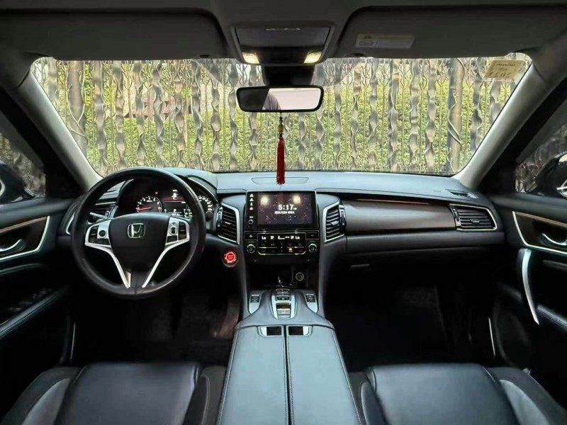 广州19年本田冠道5