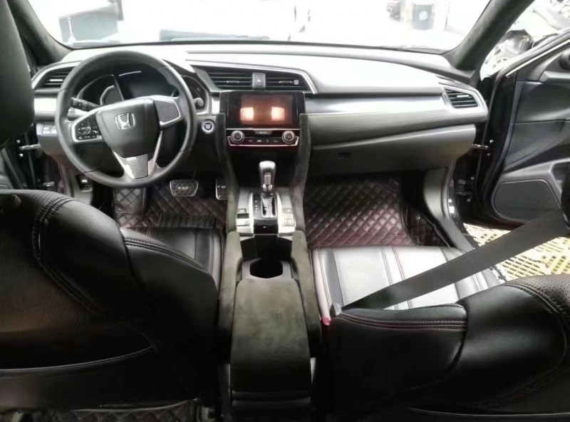 广州18年本田思域8