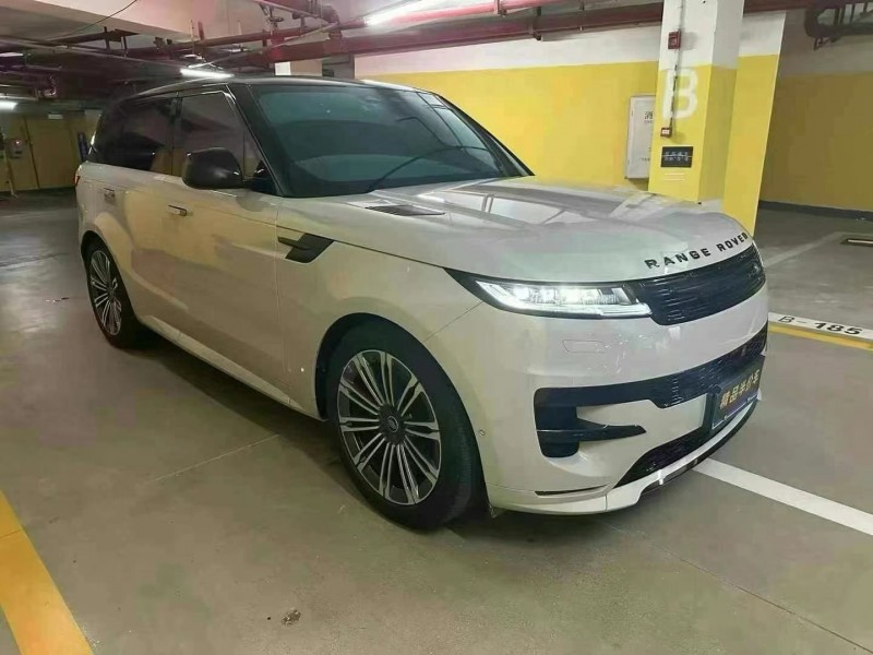 广州23年路虎揽胜运动7