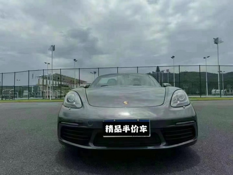 广州17年保时捷7181