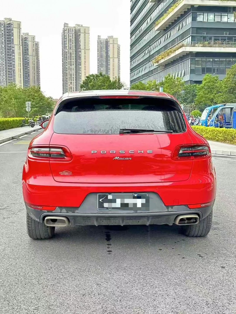 东莞18年保时捷Macan9