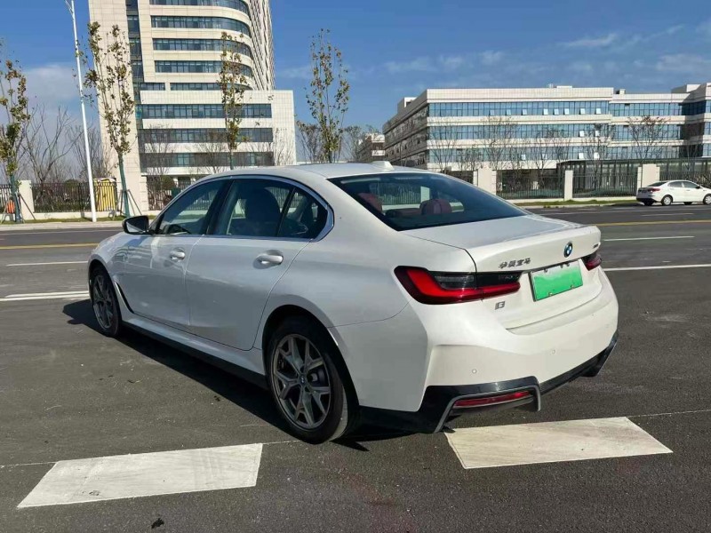 盐城23年宝马i35