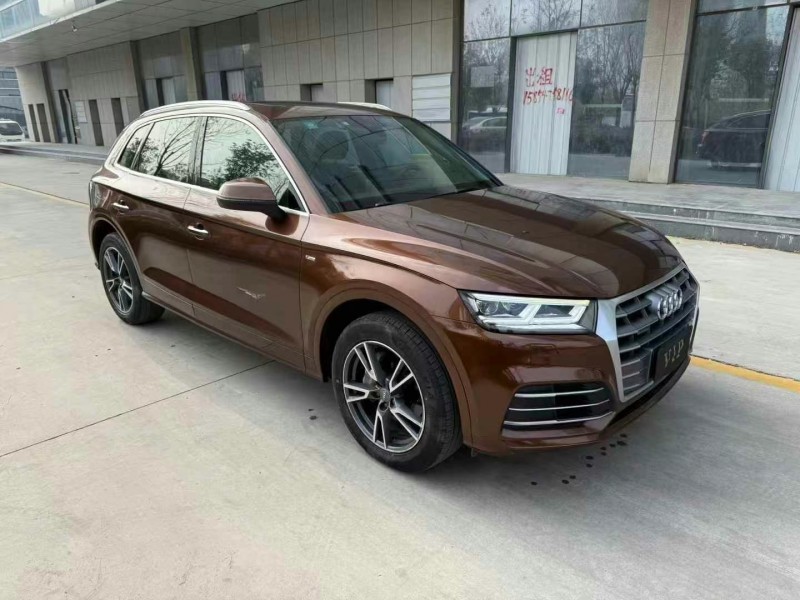 济宁19年奥迪Q53