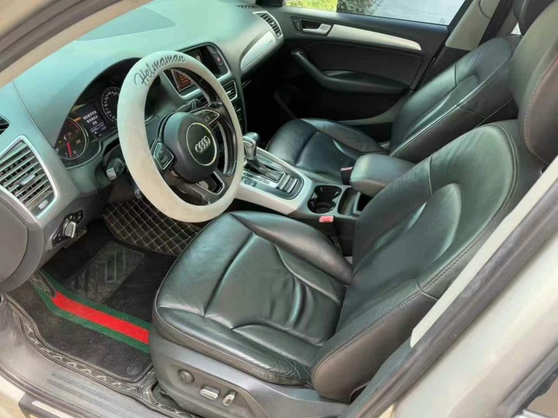 济宁13年奥迪Q54