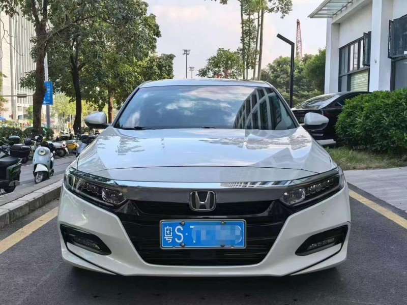 广州21年本田雅阁1