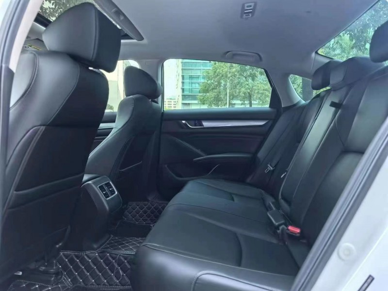 广州21年本田雅阁4