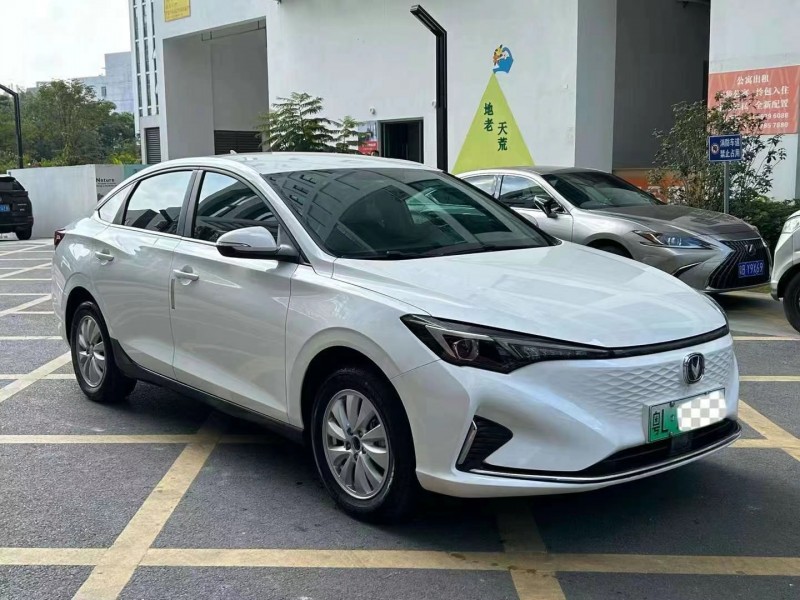 广州23年长安汽车逸动2