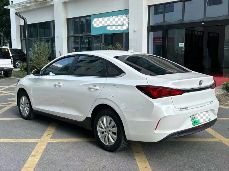 广州23年长安汽车逸动7