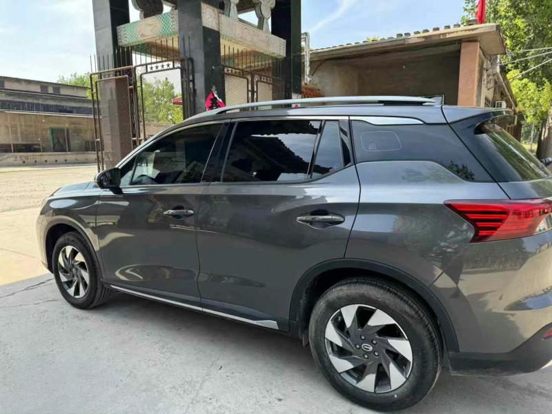 保定22年传祺GS44