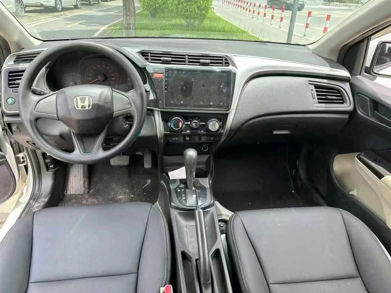 济宁17年本田锋范6