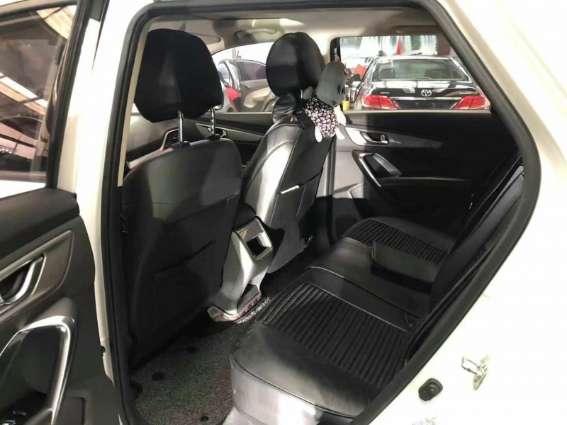 保定19年长安汽车CS557