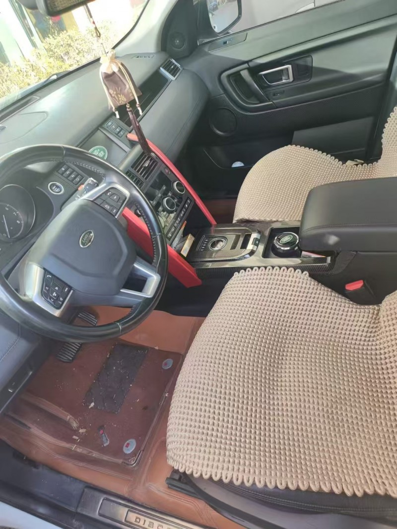 济宁19年路虎神行者3