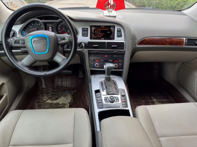 济宁12年奥迪A6L6