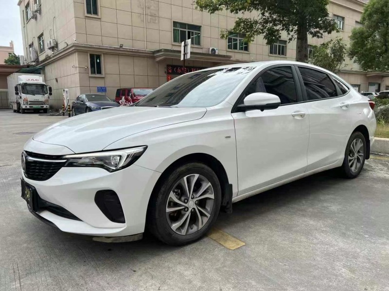 东莞22年别克威朗2