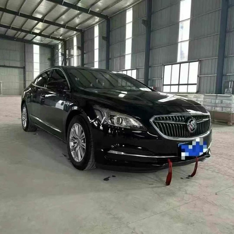 济宁16年别克君越3