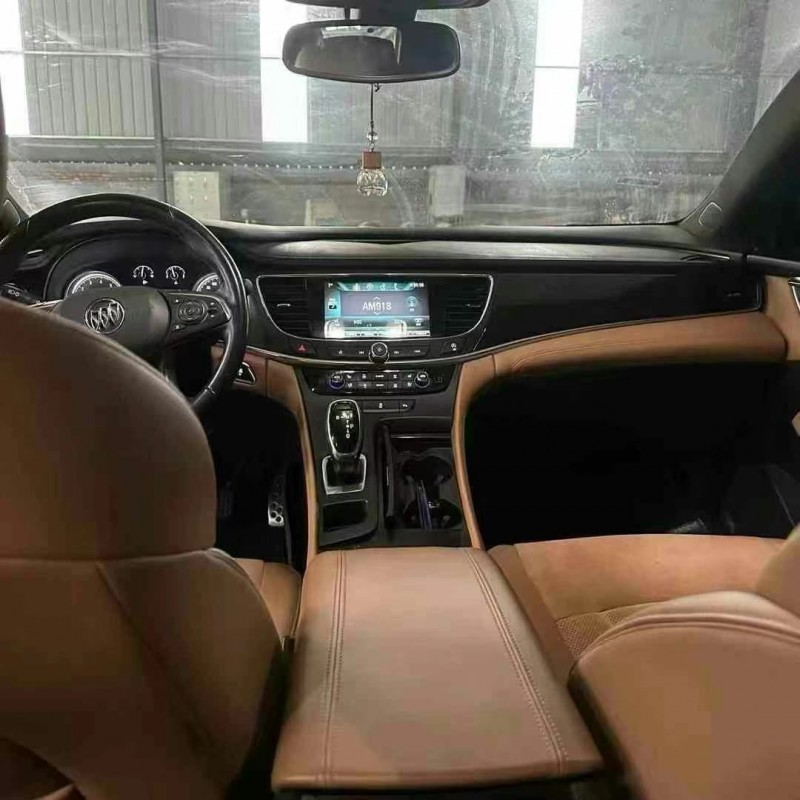 济宁16年别克君越5