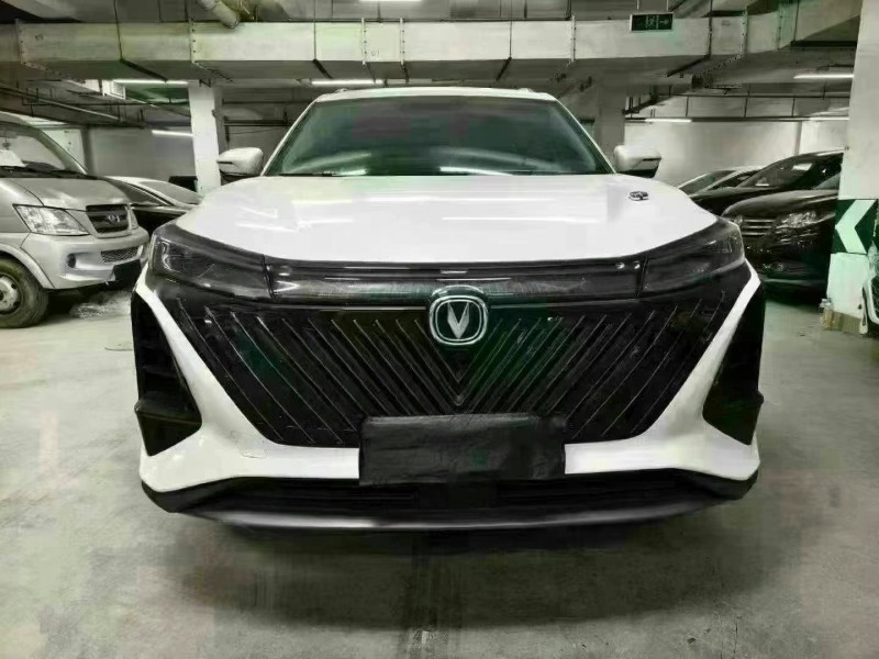 成都23年長安汽車CS751