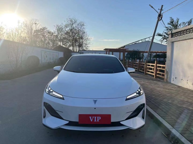 青岛24年长安汽车深蓝1