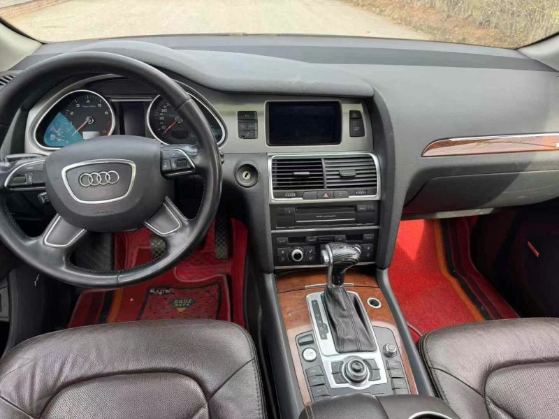 青岛15年奥迪Q75