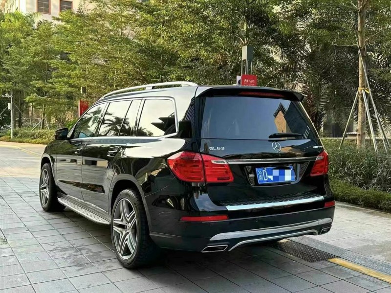广州16年奔驰GL6