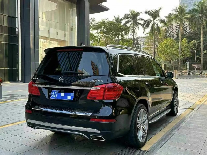 广州16年奔驰GL7