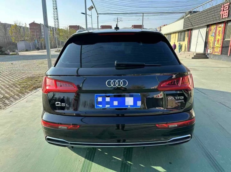 济宁20年奥迪Q52