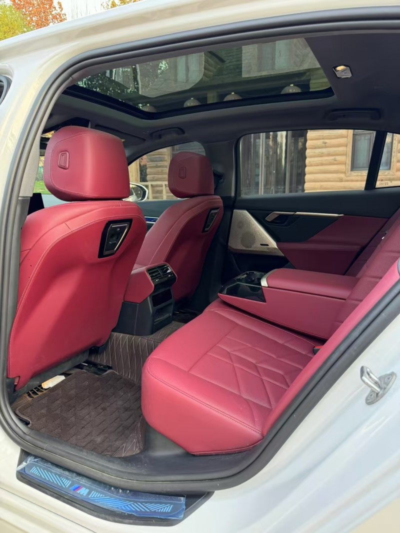 保定24年宝马5系6