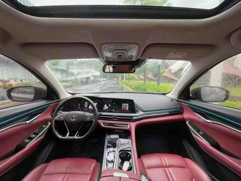 深圳19年长安汽车CS755