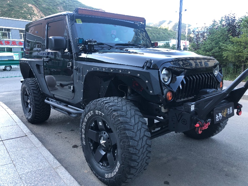 張家口11年Jeep牧馬人4