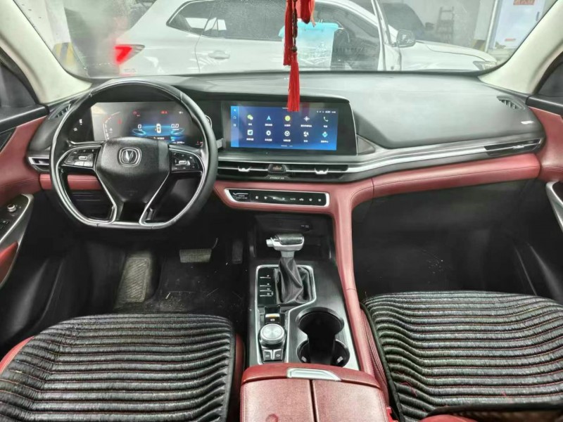 成都21年長安汽車CS756