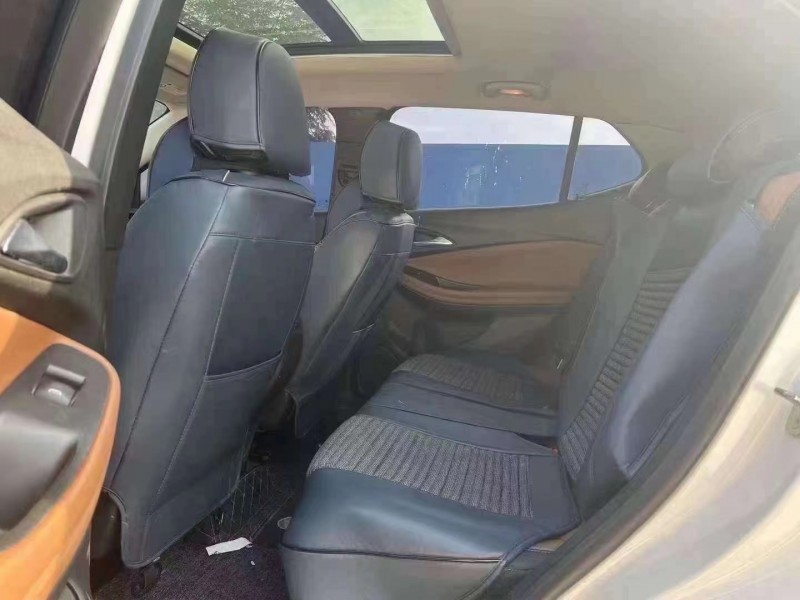 青岛21年别克昂科拉4