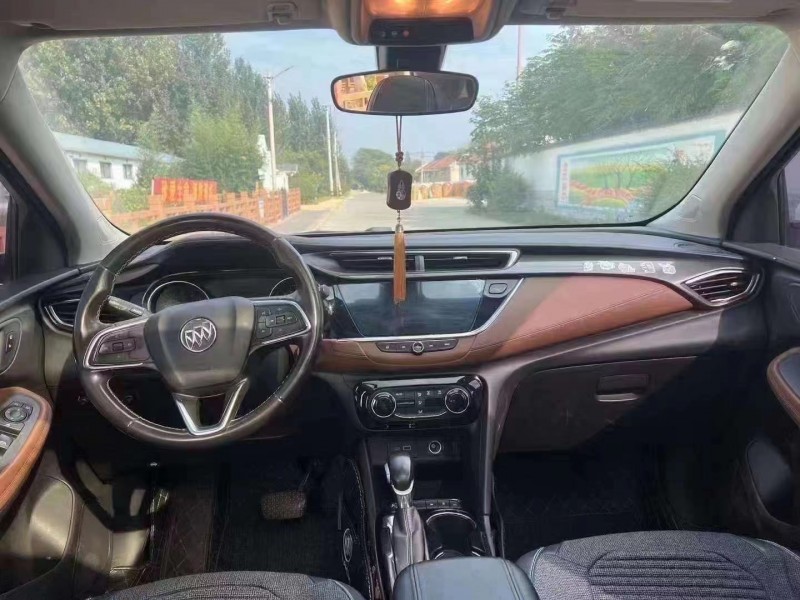 青岛21年别克昂科拉6