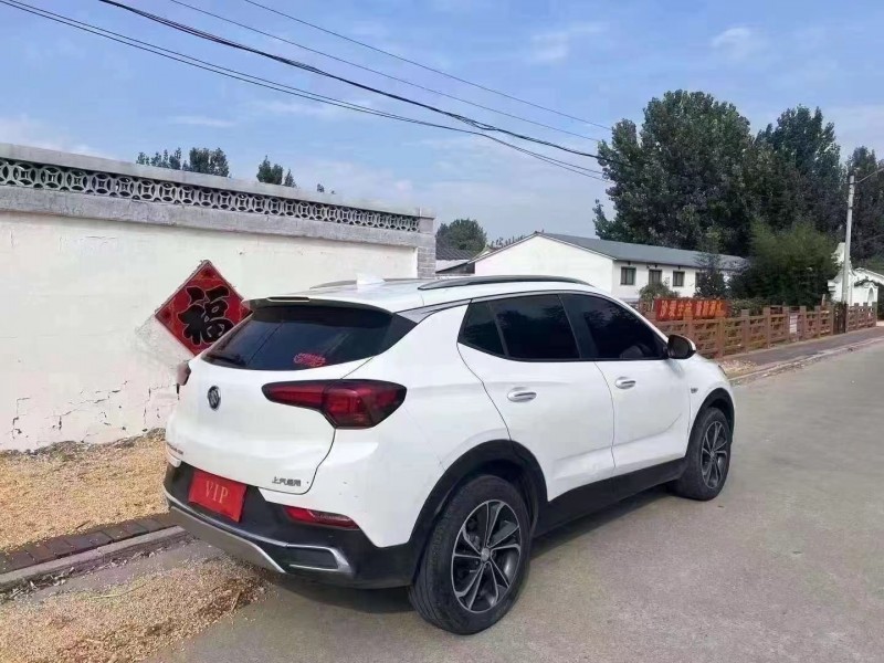 青岛21年别克昂科拉7